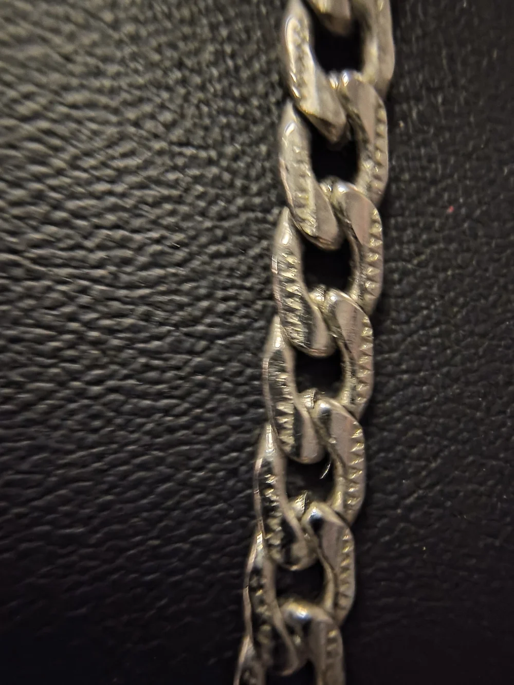Classic Men's Stainless Steel Cuban Link Chain - Silver